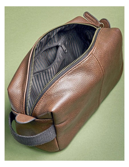 QUA-QD879-NuHide® Washbag 2